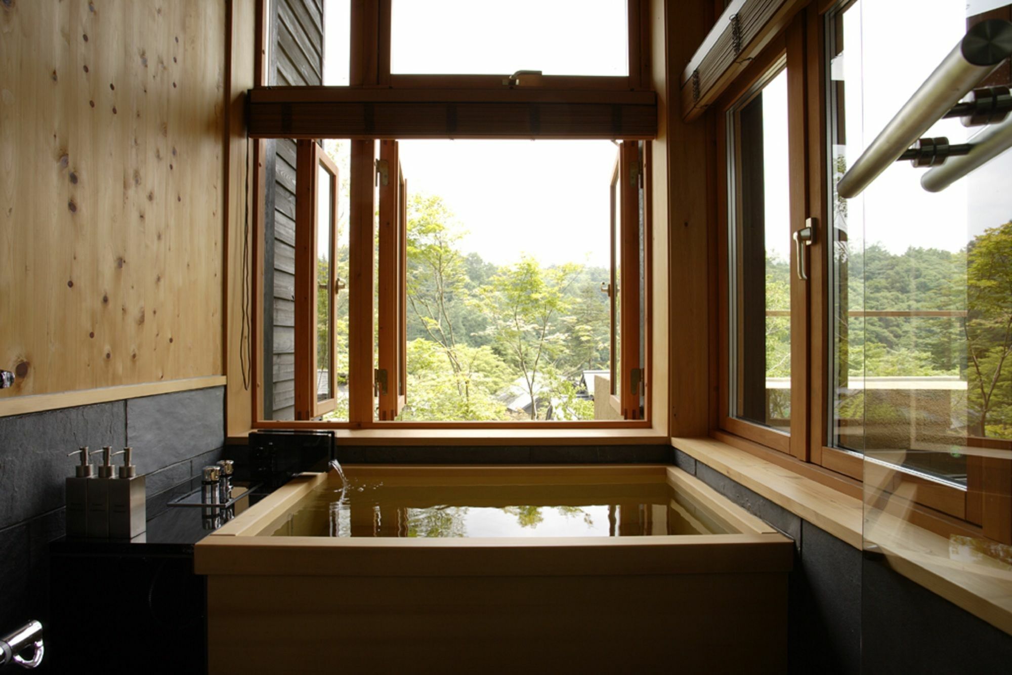 Hoshinoya Karuizawa Villa Exteriör bild